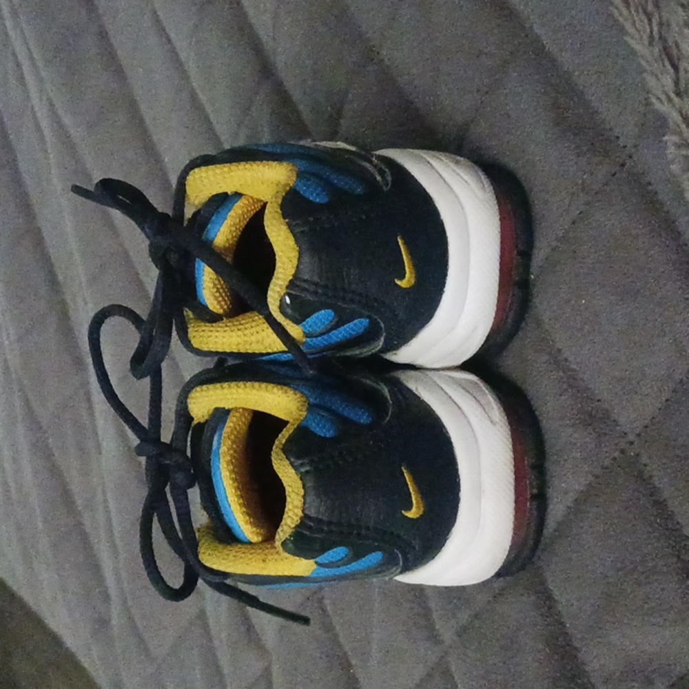 Baby nike - Picture 3 of 3